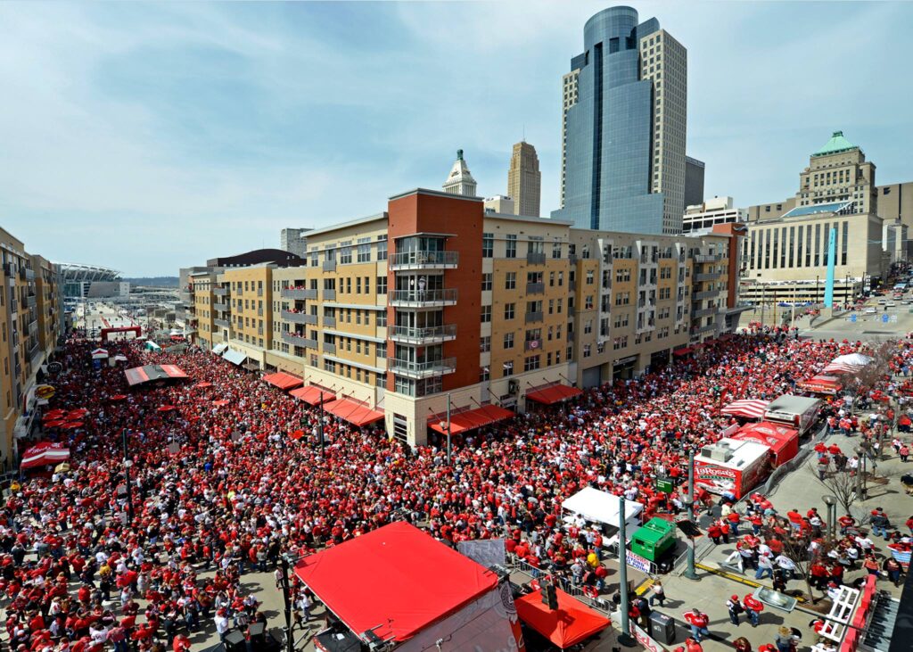 Reds Opening Day Festivities The Banks